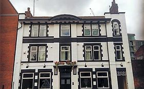 The Crow Inn